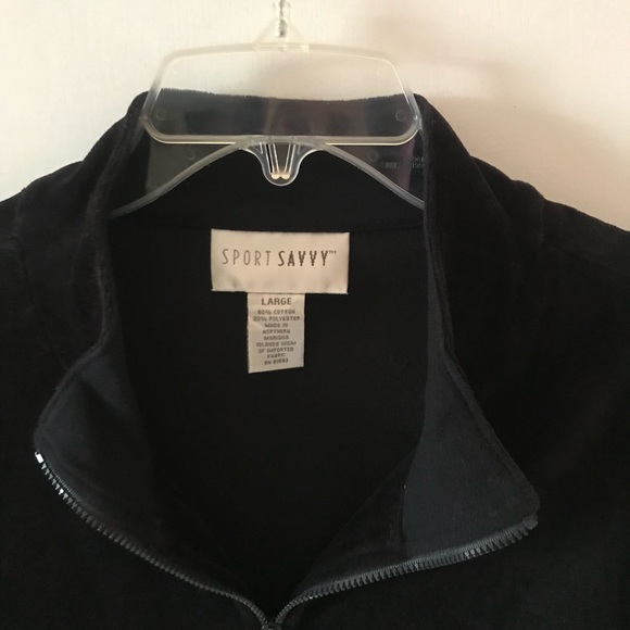 Sport Savvy Women’s black velour long sleeve zip up jacket with 2 front pockets - Picture 3 of 3